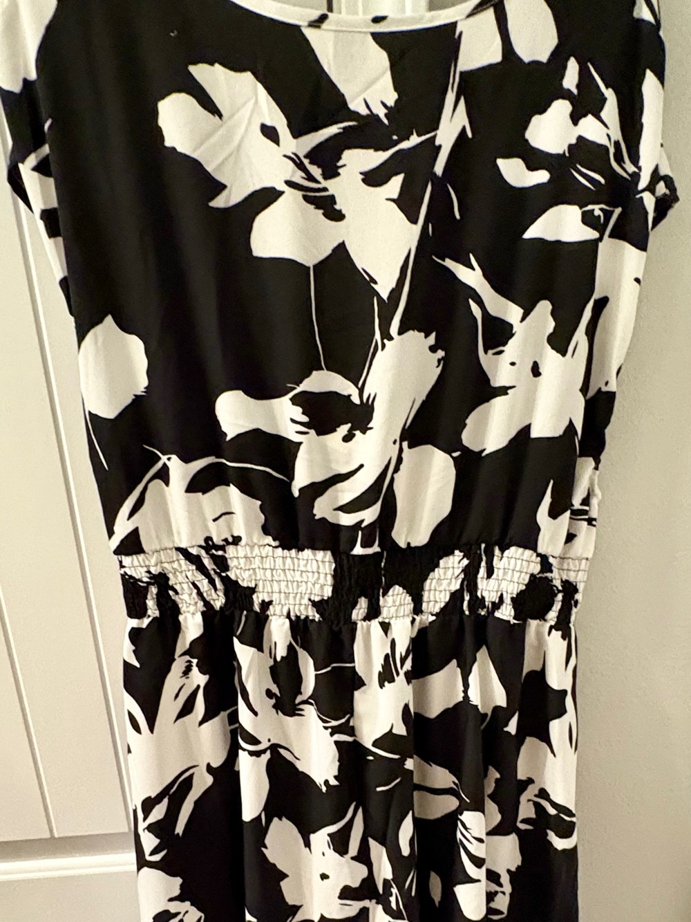 SHEIN Black & White Floral Midi Dress